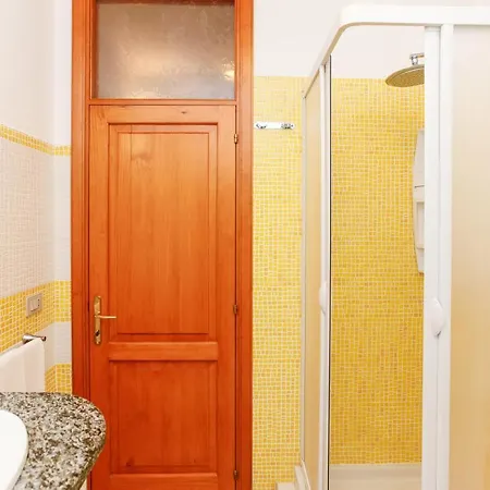 Semesterbostad Bilo Mare 2 *